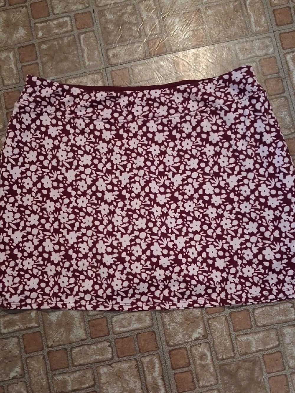 Tranquility by Colorado Clothing Burgundy Active Skorts Size Large